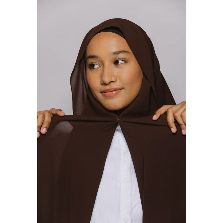 Instant Georgette Hijab with Inner Cap & Magnetic Closure Buy Any 3 or more get 15% Off - Image 3